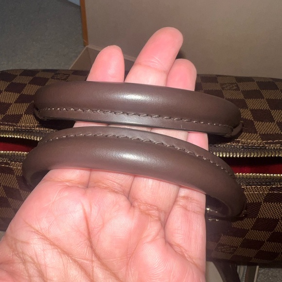 Authentic Louis Vuitton Speedy Bandouliere 30 - Picture 13 of 14